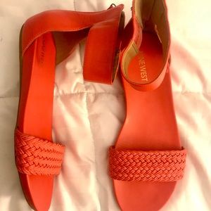 Nine West flat sandals